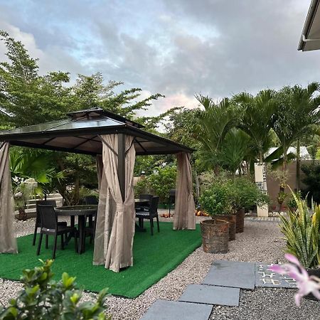 Mokara Holiday Apartment Anse Royale Esterno foto