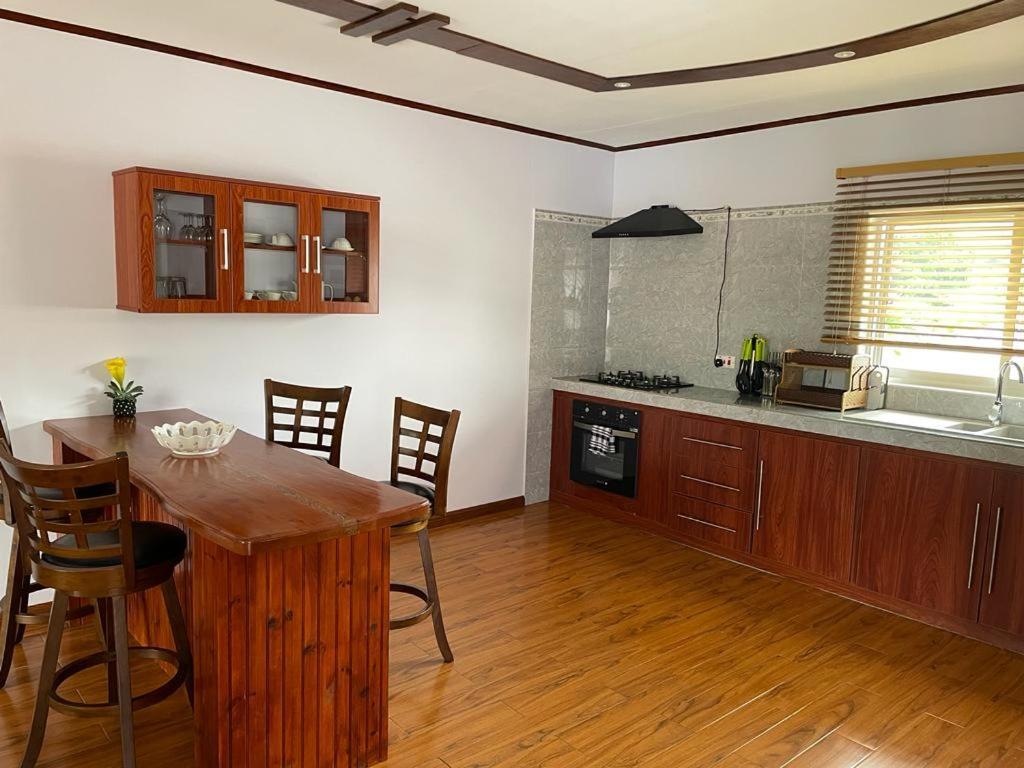 Mokara Holiday Apartment Anse Royale Esterno foto