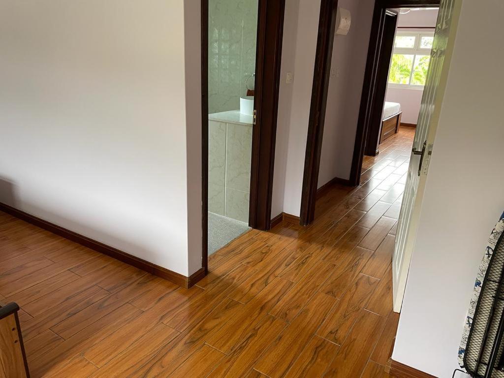 Mokara Holiday Apartment Anse Royale Esterno foto