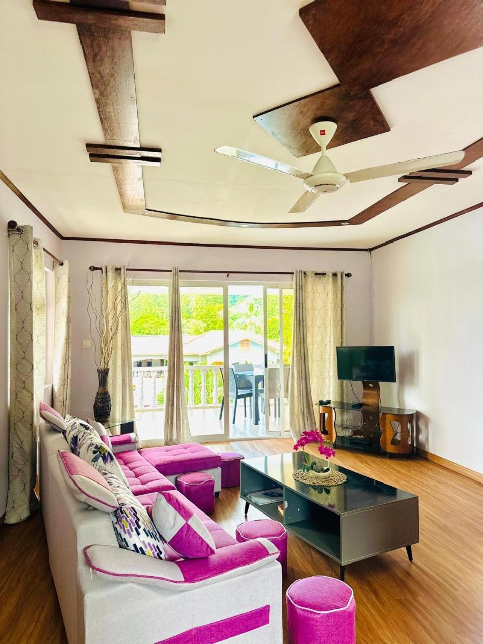 Mokara Holiday Apartment Anse Royale Esterno foto